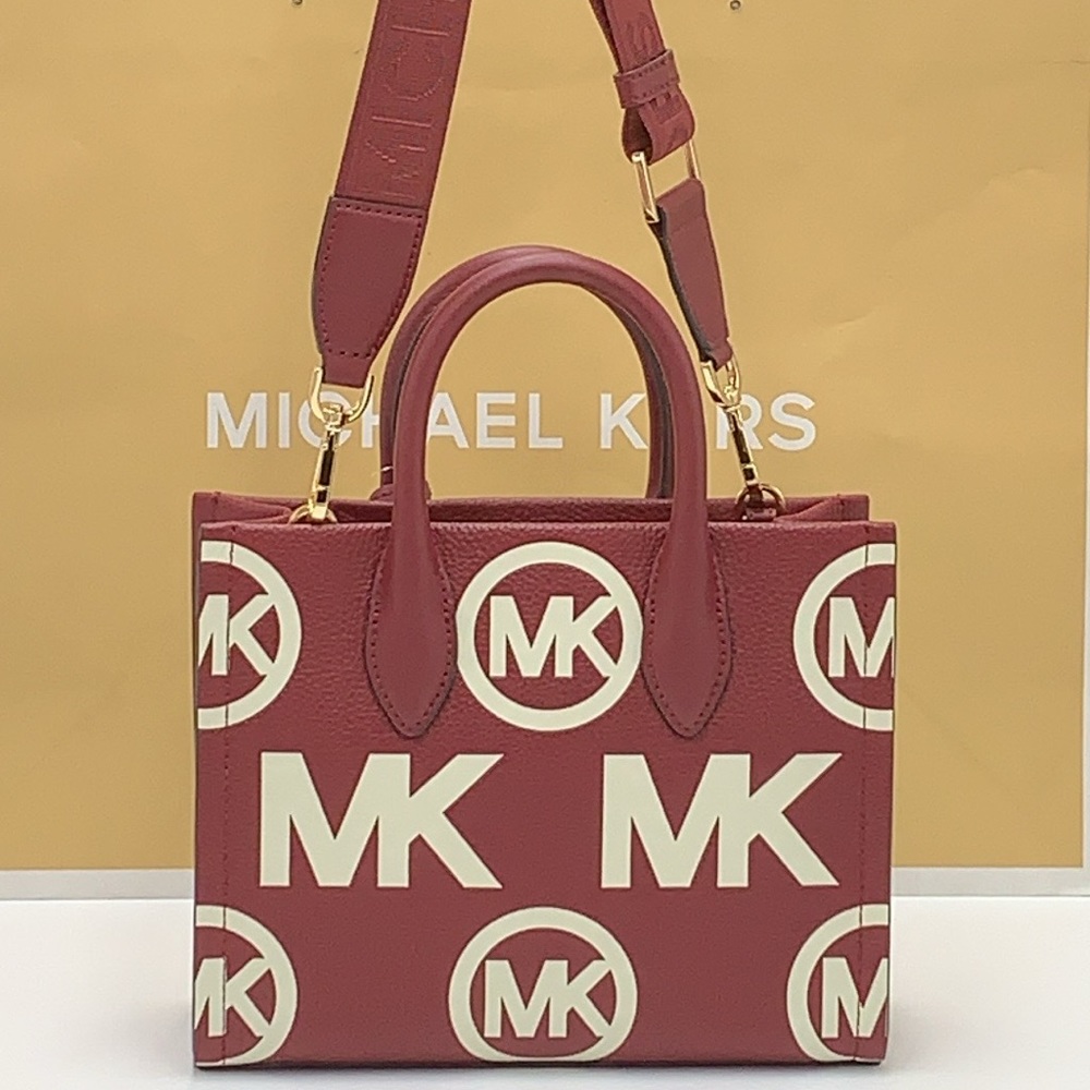 MICHAEL KORS
Mirella Small Logo Embossed Pebbled Leather Crossbody
DK CHERRY
NWT - Picture 11 of 16